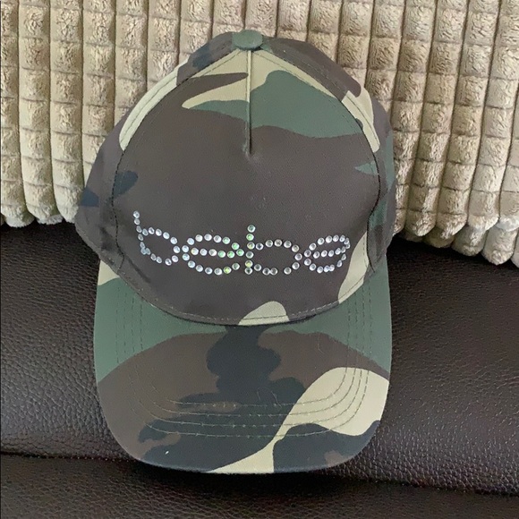 Bebe Hat